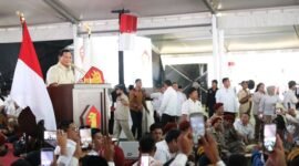 Ketua Umum Partai Gerindra Prabowo Subianto menghadiri agenda Konsolidasi Akbar Pengurus Gerindra Tangerang Raya di Lapangan Ahmad Yani, Tangerang, Minggu, 7 Juli 2023. (Dok. Tim Media Prabowo Subianto)