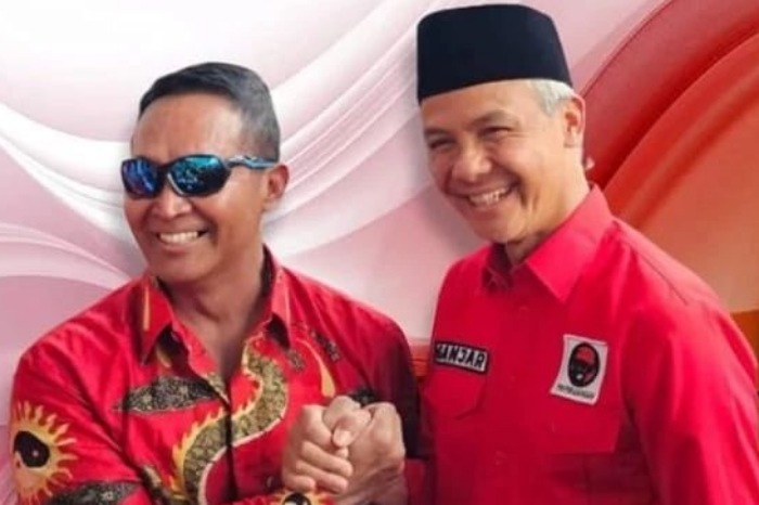 Mantan Panglima TNI Jenderal Andika Perkasa dan Capres dari PDI Perjuangan Ganjar Pranowo. 