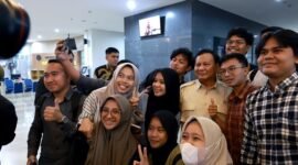 Menteri Pertahanan (Menhan) Prabowo Subianto saat di Universitas Ahmad Dahlan (UAD) Yogyakarta. (Dok. Tim Media Prabowo Subianto)