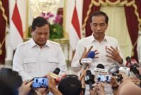 Calon Presiden No Urut 02, Prabowo Subianto bersama Presiden Jokowi. (Dok. Presidenri.go.id)