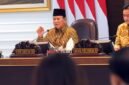 Presiden RI Prabowo Subianto memimpin rapat kabinet perdana di Istana Merdeka. (Facebook.com @Setkab RI)