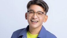 Ruben Onsu 1. mendatangi Polda Metro Jaya, membawa bukti konten yang dianggap memfitnah anaknya di media sosial. (Instagram.com @ruben_onsu)