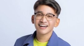 Ruben Onsu 1. mendatangi Polda Metro Jaya, membawa bukti konten yang dianggap memfitnah anaknya di media sosial. (Instagram.com @ruben_onsu)