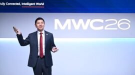 Leon Wang, President of Huawei's Data Communication Product Line, unveils the NG WAN architecture